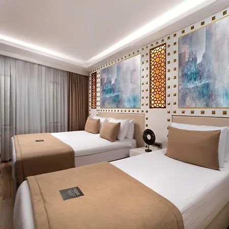Goms Old Hotel 4*